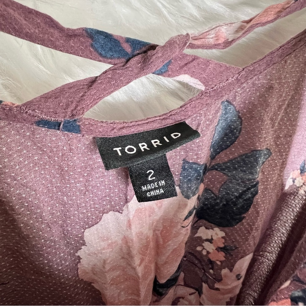 Torrid Purple Floral Cami Tank Top Size 2 - Picture 4 of 6